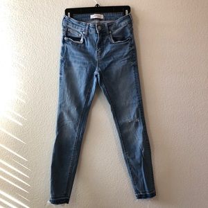ZARA Light-Wash Denim Jeans